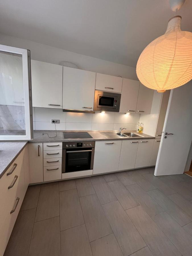 Ein Schoenes Zimmer In Kiel Buitenkant foto
