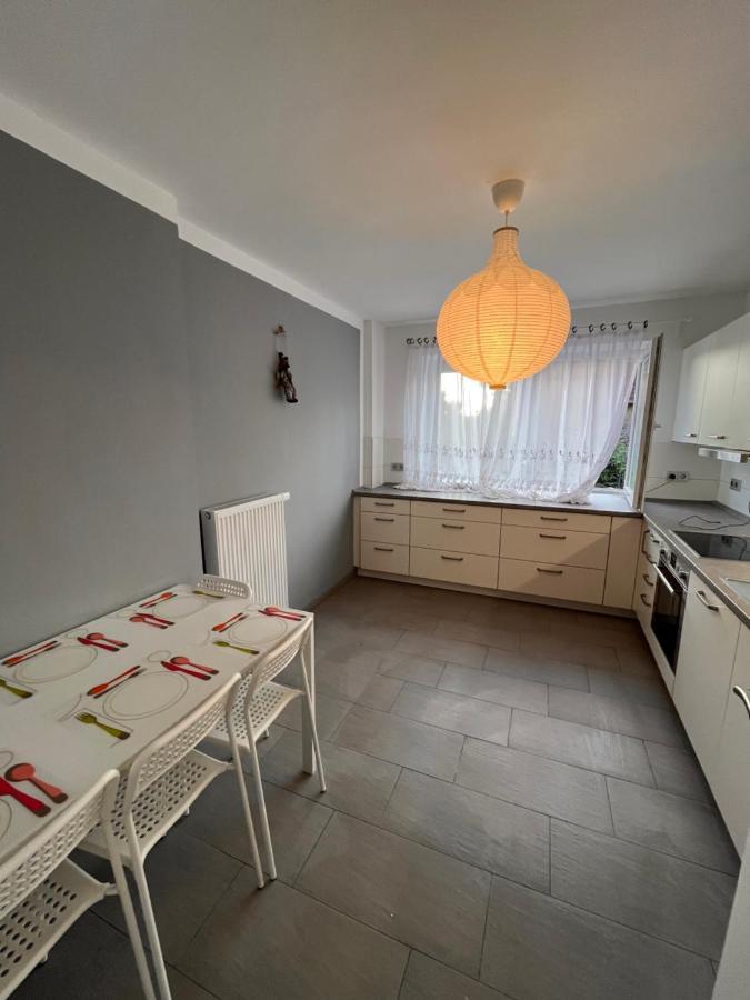 Ein Schoenes Zimmer In Kiel Buitenkant foto